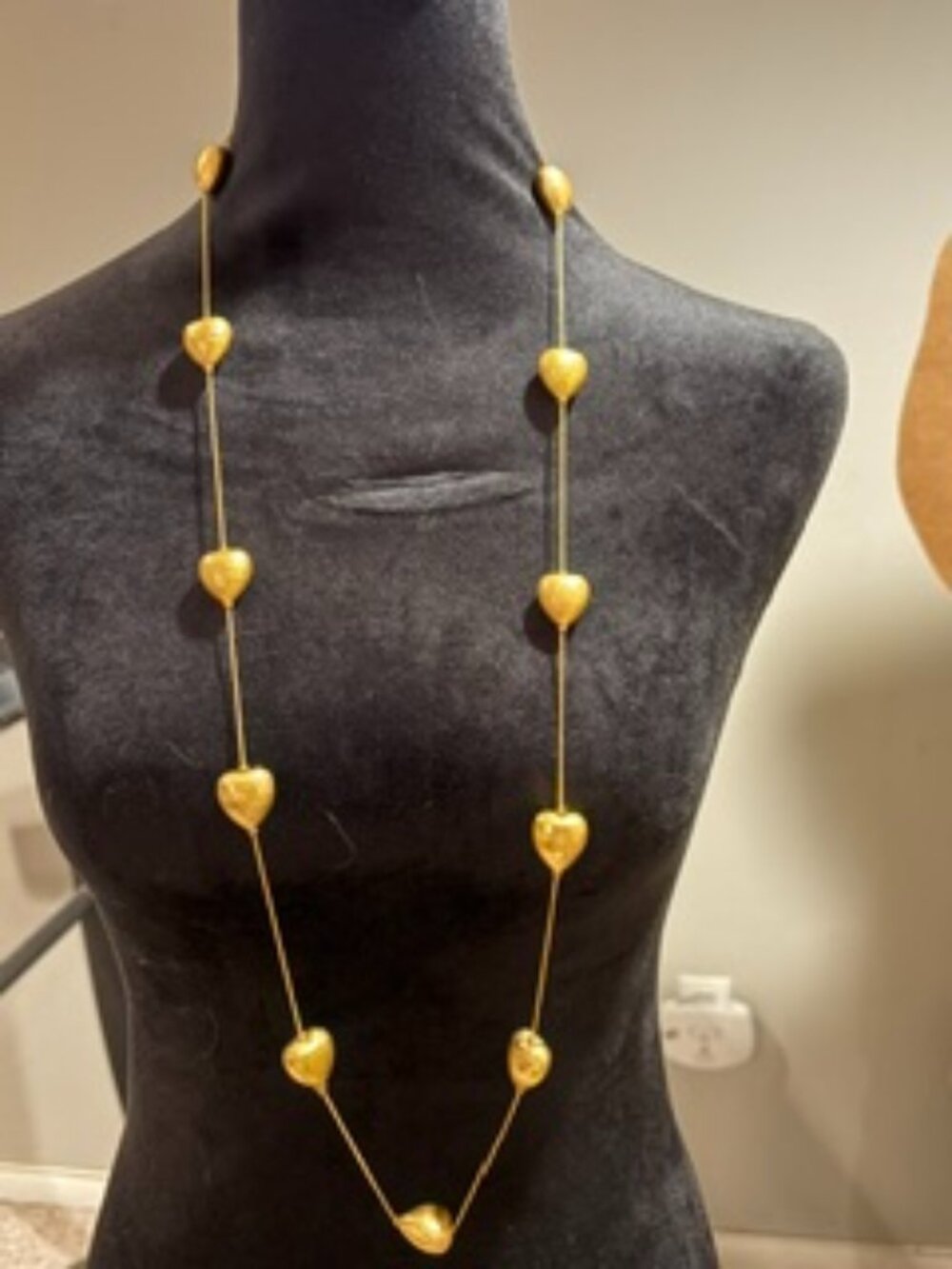 Vintage ANNE KLEIN hammered hearts long strand layering necklace